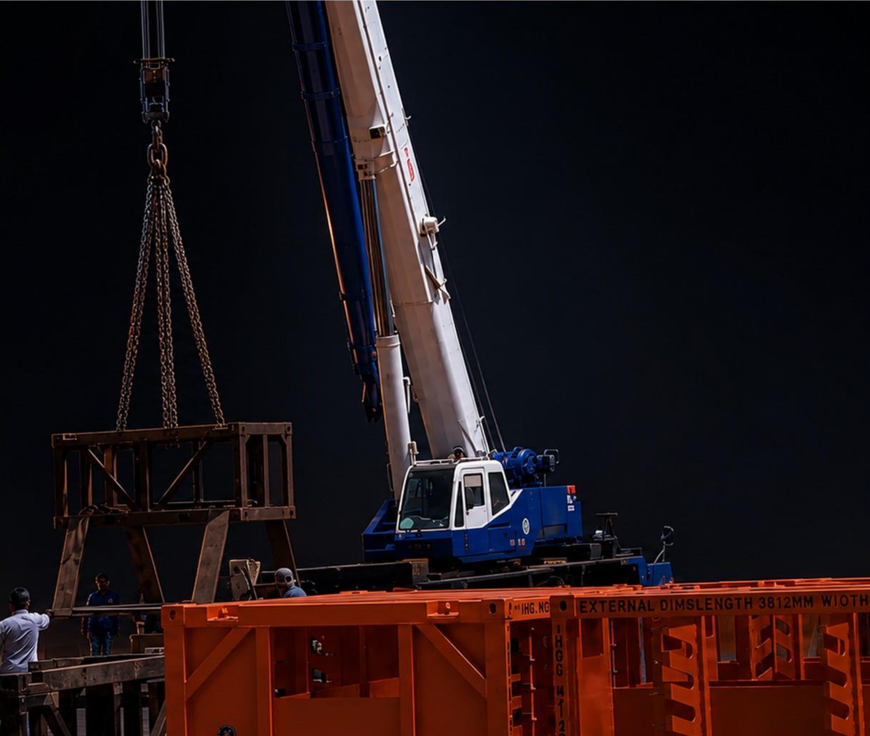 Non-destructive testing of a critical joint